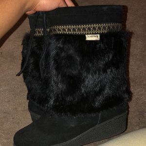 Bearpaw Fluffy Black Boots